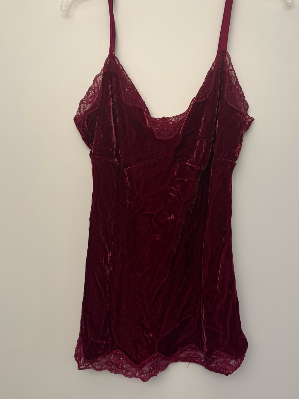 Karen Kane Velvet Lace Chemise - Burgundy Wine